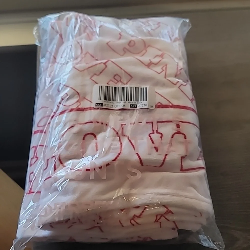 Victoria's Secret White & Red PINK Logo Terry Beach Towel